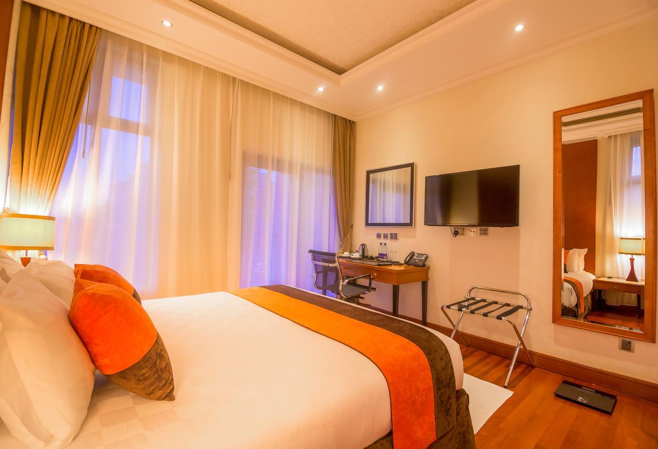 Alba Hotel Meru Room photo